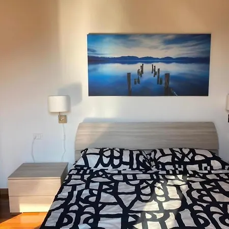 Luxury The Poet In With Pool Apartment