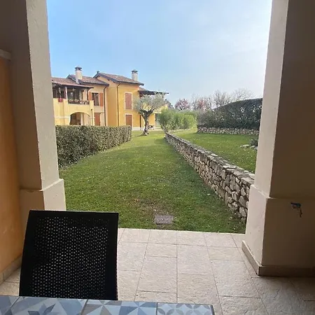 Apartment Luxury The Poet In With Pool Manerba del Garda