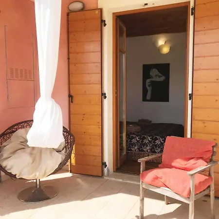 Apartment Luxury The Poet In With Pool Manerba del Garda