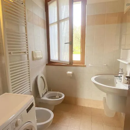 Apartment Luxury The Poet In With Pool Manerba del Garda